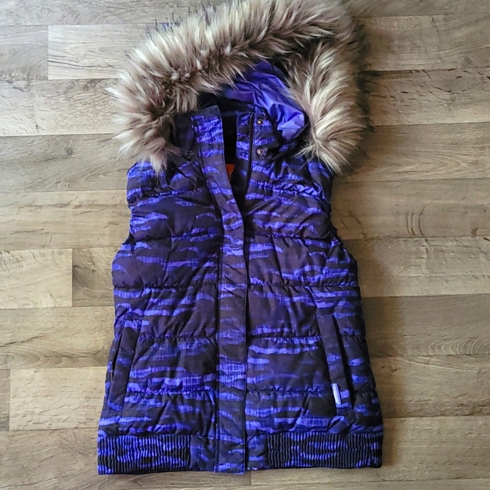 ❄️MERRELL FEATHERLESS VEST WITH FAUX FUR HOOD, SZ SMALL